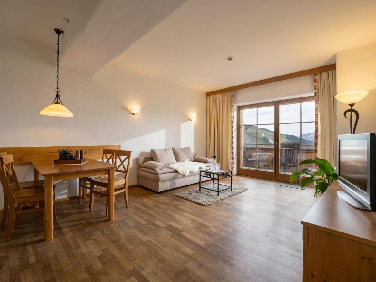 Jezz Almresort Елмау Екстериор снимка